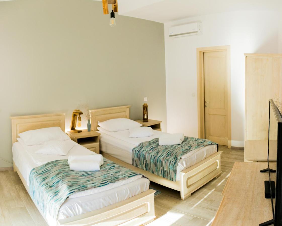 Pensiunea Nest Dunavăţu de Jos Esterno foto