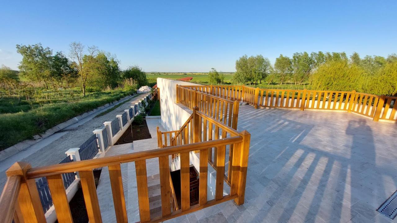 Pensiunea Nest Dunavăţu de Jos Esterno foto